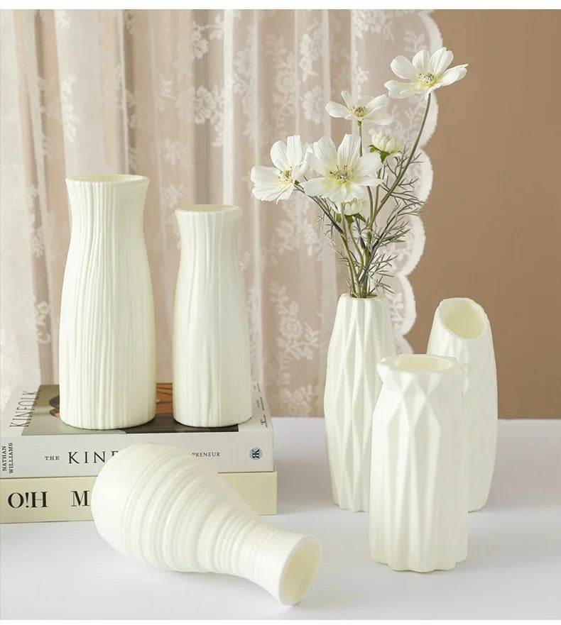 Minimal Hydroponic Display Vase